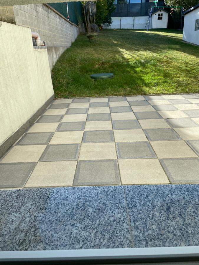 Simple Room In Luxembourg City Exterior photo